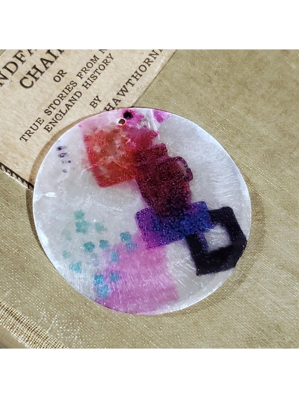 Modern Art & Vase 50mm Capiz Shell Pendant Focal Bead